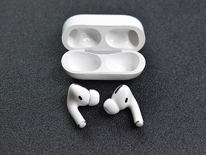 Static sound best sale airpods pro